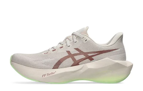 ASICS Novablast 6